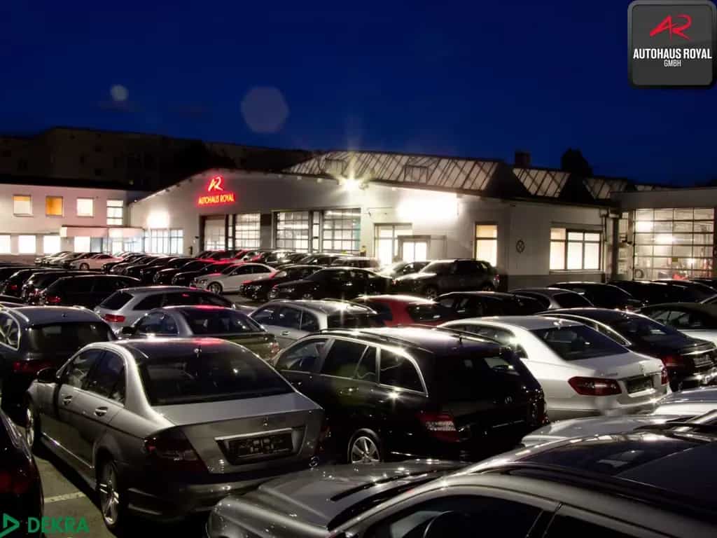 Volkswagen Golf VIII 1.5 eTSI STYLE STANDHZ,MASSAGE,KEYLESS 07/2020-photo-28