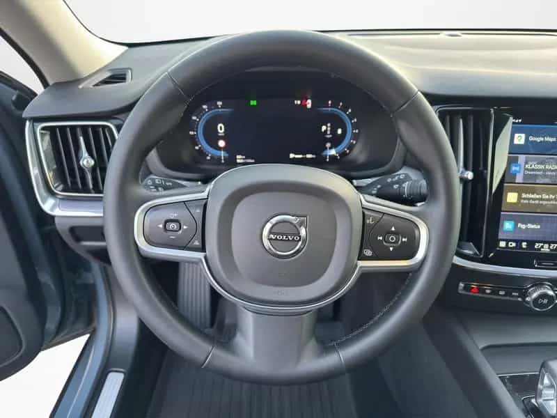 Volvo V60 V 60 B4 CORE KAMERA LED STANDHZG TEMPOMAT 12/2022-photo-12