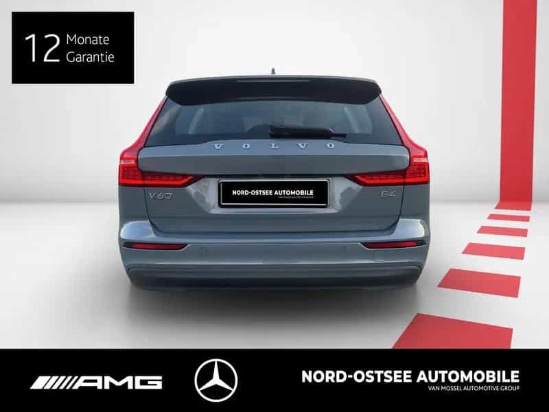 Volvo V60 V 60 B4 CORE KAMERA LED STANDHZG TEMPOMAT 12/2022-photo-6
