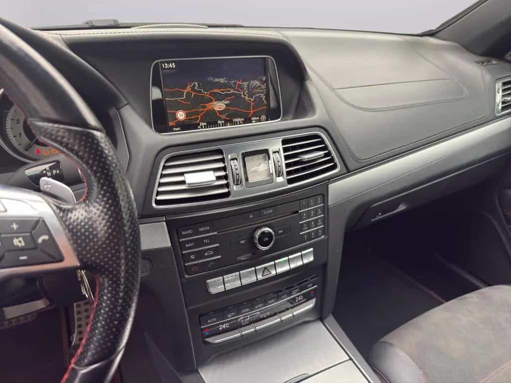 Mercedes-Benz E-Class 500 Cabrio AMG+MEMORY+HARMANKAR+KAMERA+STZH 04/2016-photo-16