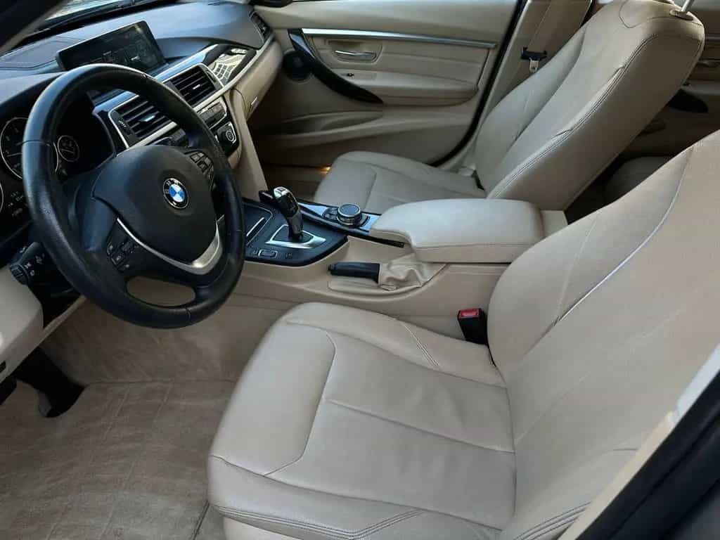 BMW 320 3 Touring 320 d Luxury Line LED NAV KAMERA 07/2016-photo-1
