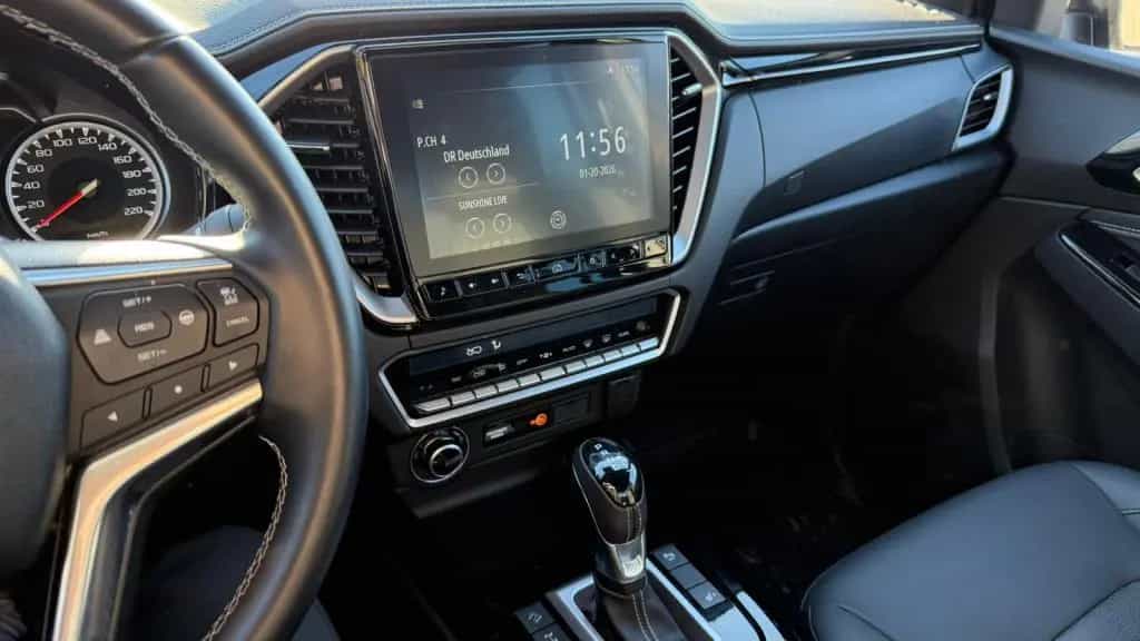 Isuzu D-Max Double Cab V-Cross Klimaautomatik+Kamera+L 12/2024-photo-11