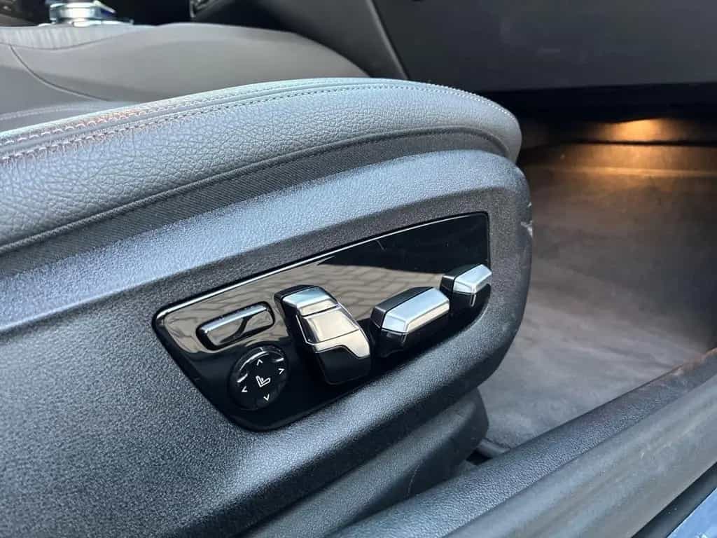 BMW 5 Series 520 d xDrive Touring Luxury Line PANO HUD HIFI L 12/2022-photo-15