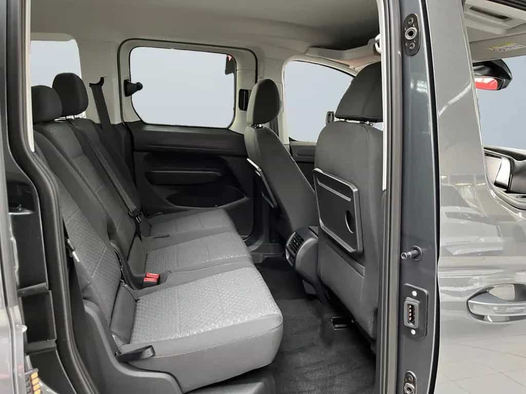 Ford Tourneo Connect null-photo-10