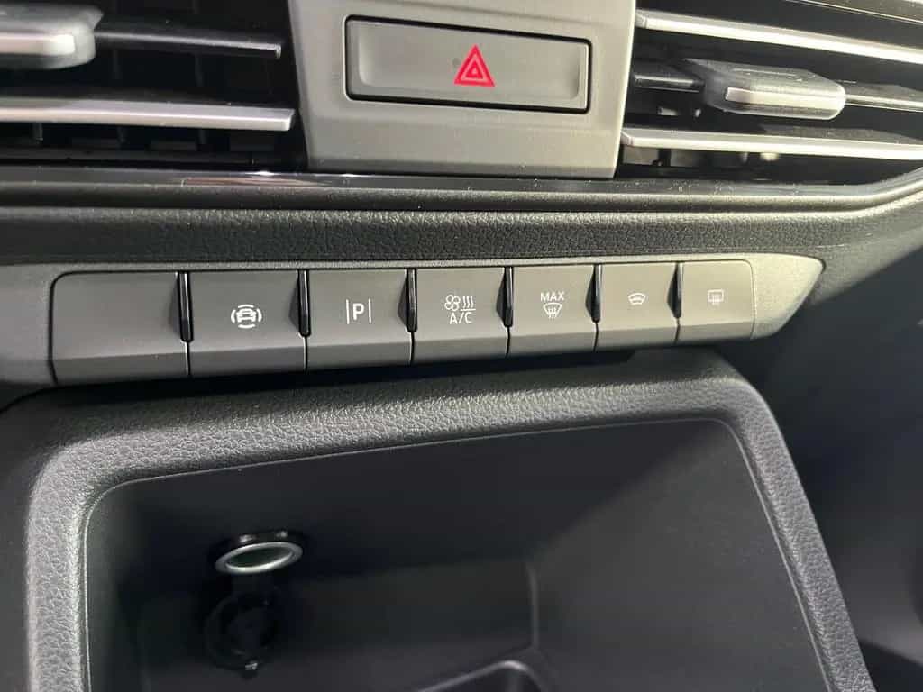 Ford Tourneo Connect null-photo-16