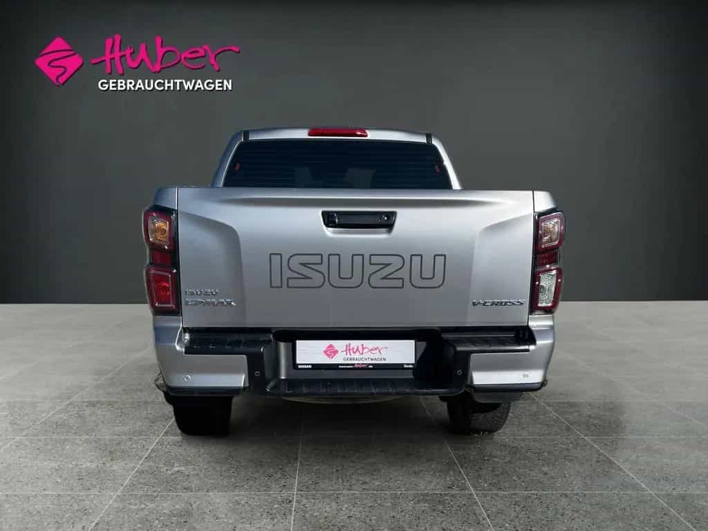 Isuzu D-Max V-CROSS D-CAB (* GARANTIE BIS 06 / 2028 *) 06/2023-photo-2