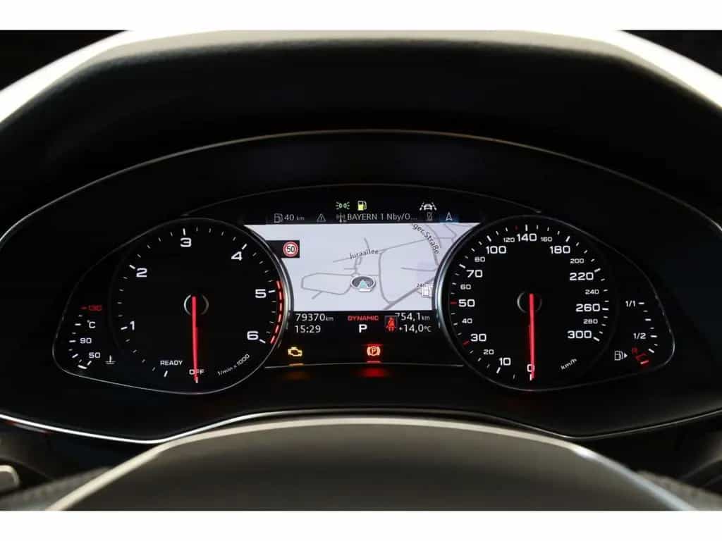 Audi A6 Avant 40 TDI quattro S line LED/RFK/Head-up 01/2023-photo-12