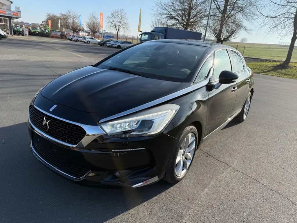 DS Automobiles DS5 DS 5 Business Class 07/2017-photo-2