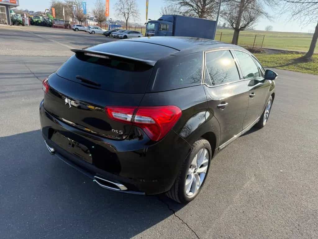 DS Automobiles DS5 DS 5 Business Class 07/2017-photo-5