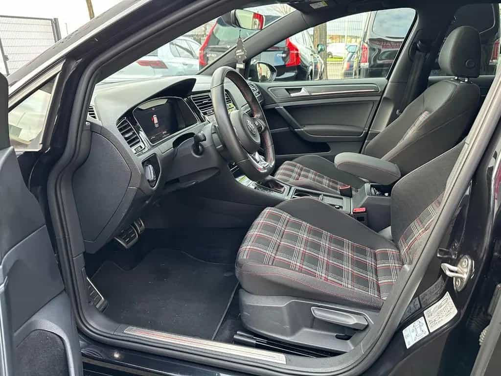 Volkswagen Golf VII GTI Perform BMT/ Standhzng/AHK/Panorama 08/2018-photo-11
