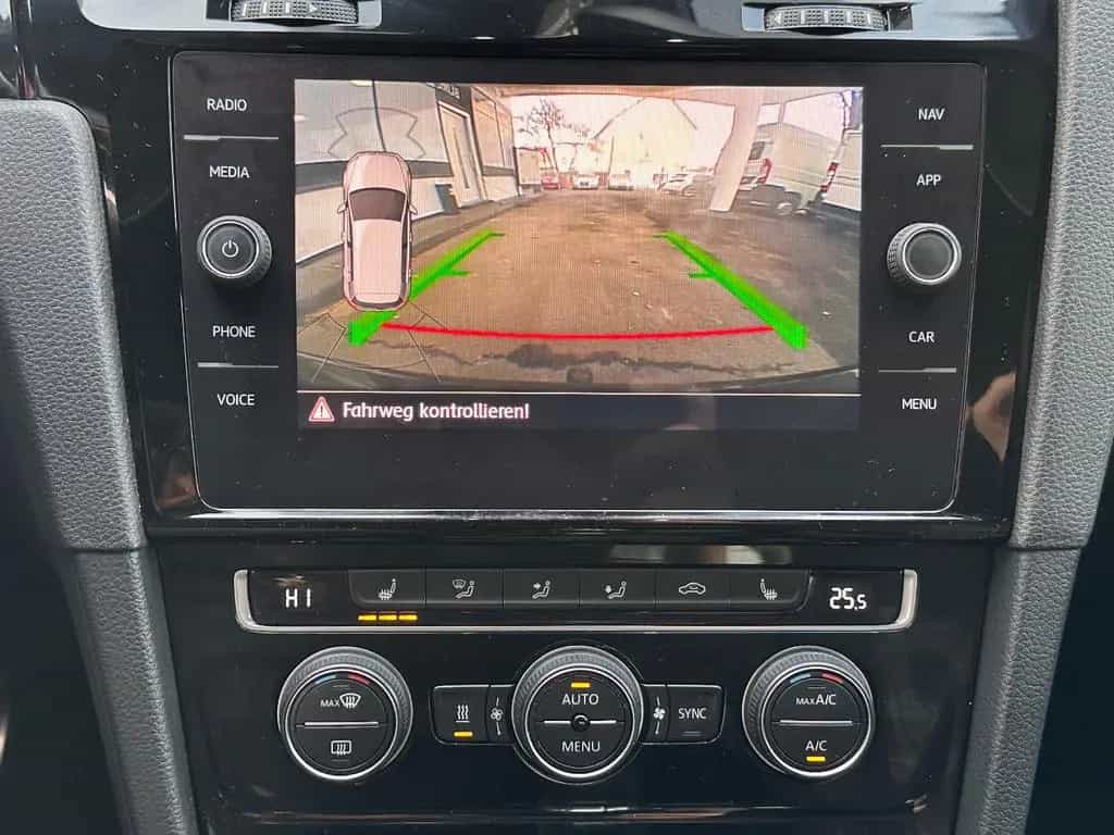 Volkswagen Golf VII GTI Perform BMT/ Standhzng/AHK/Panorama 08/2018-photo-17