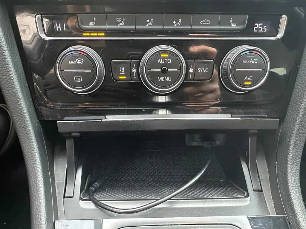 Volkswagen Golf VII GTI Perform BMT/ Standhzng/AHK/Panorama 08/2018-photo-18