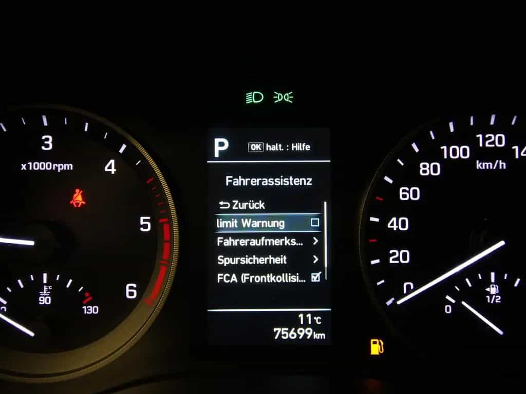 Hyundai Tucson 1.6 CRDi DPF 2WD 7-DCT LED+NAVI+KAMERA 03/2019-photo-15