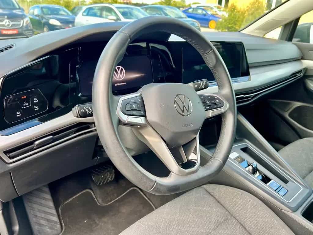Volkswagen Golf 1.5 eTSI OPF DSG Life GZJR AAC SHZ KAMERA 01/2024-photo-5