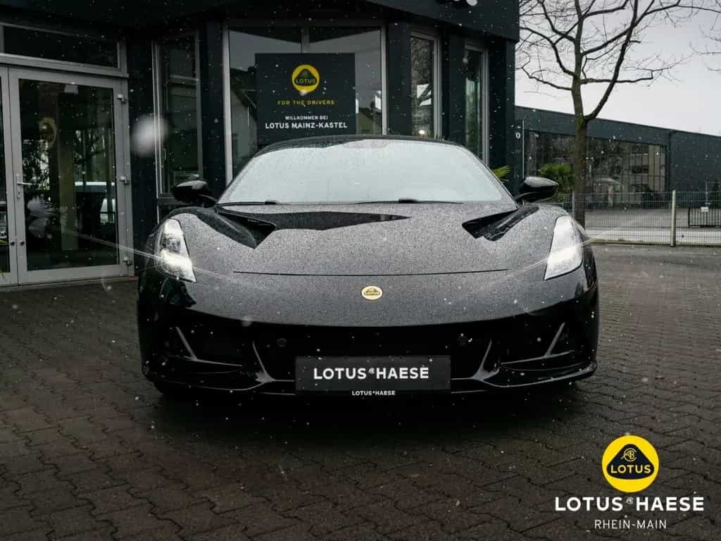 Lotus Emira V6 Cosmos Black - by LOTUS HAESE 05/2026-photo-2