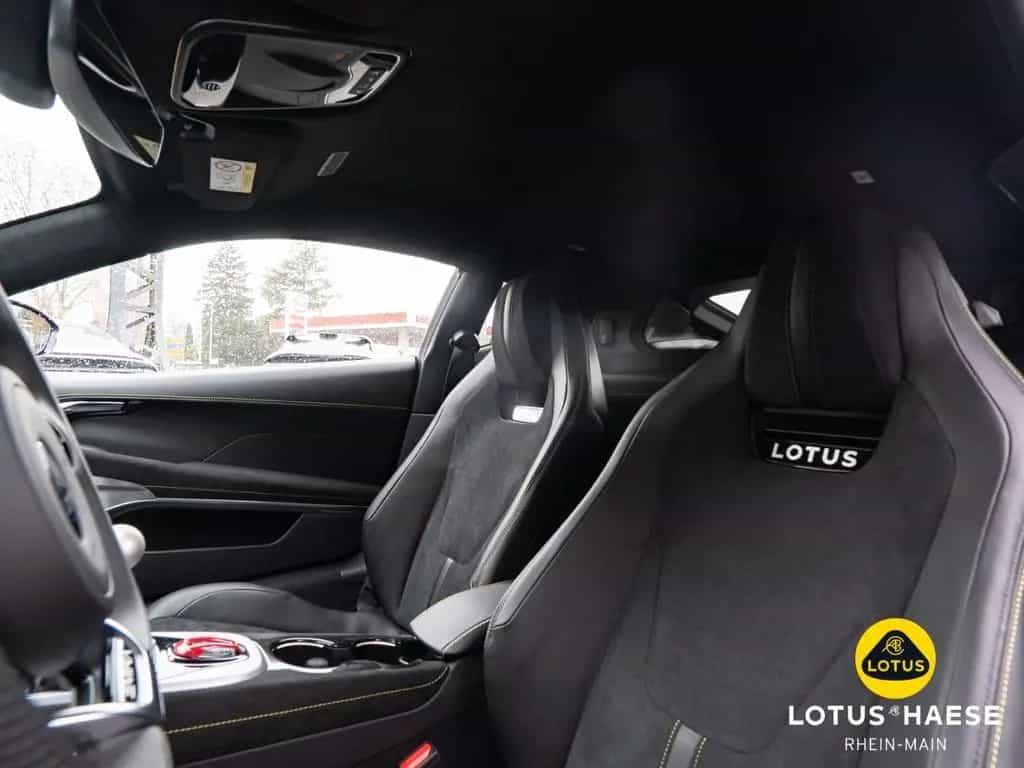 Lotus Emira V6 Cosmos Black - by LOTUS HAESE 05/2026-photo-21