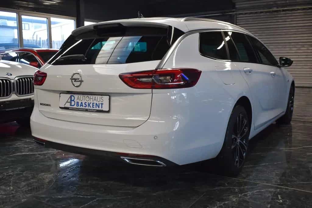 Opel Insignia B Sports Tourer Ultimate*PANO*KAMERA* 11/2021-photo-4
