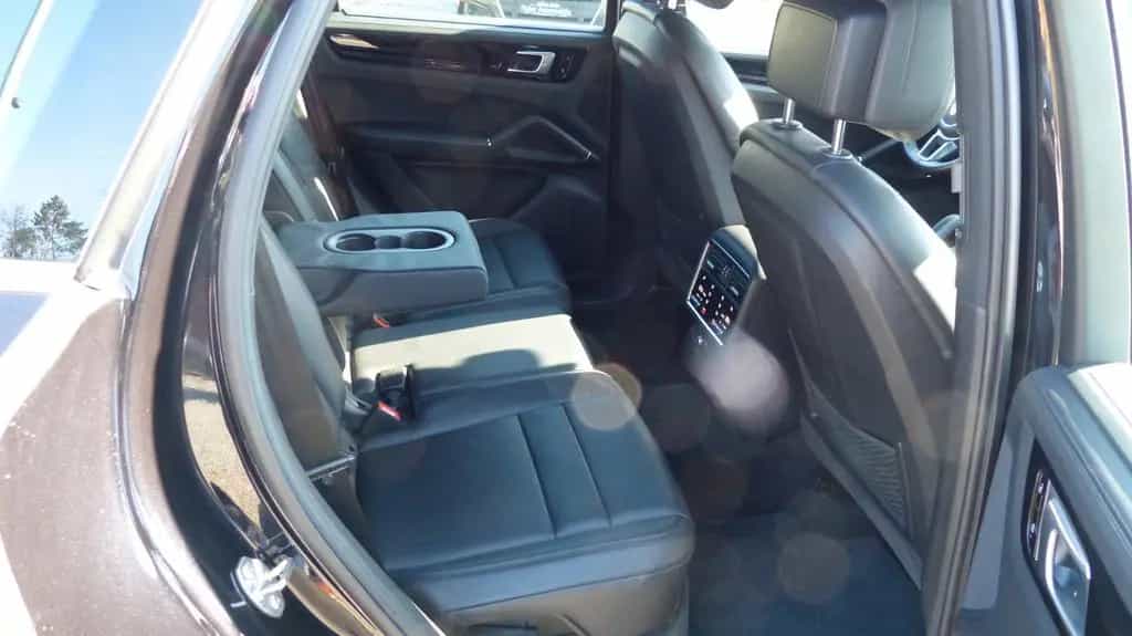 Porsche Cayenne el.AHk Luftfederung Standhzg 20Zoll 05/2019-photo-16