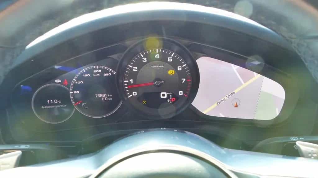 Porsche Cayenne el.AHk Luftfederung Standhzg 20Zoll 05/2019-photo-19