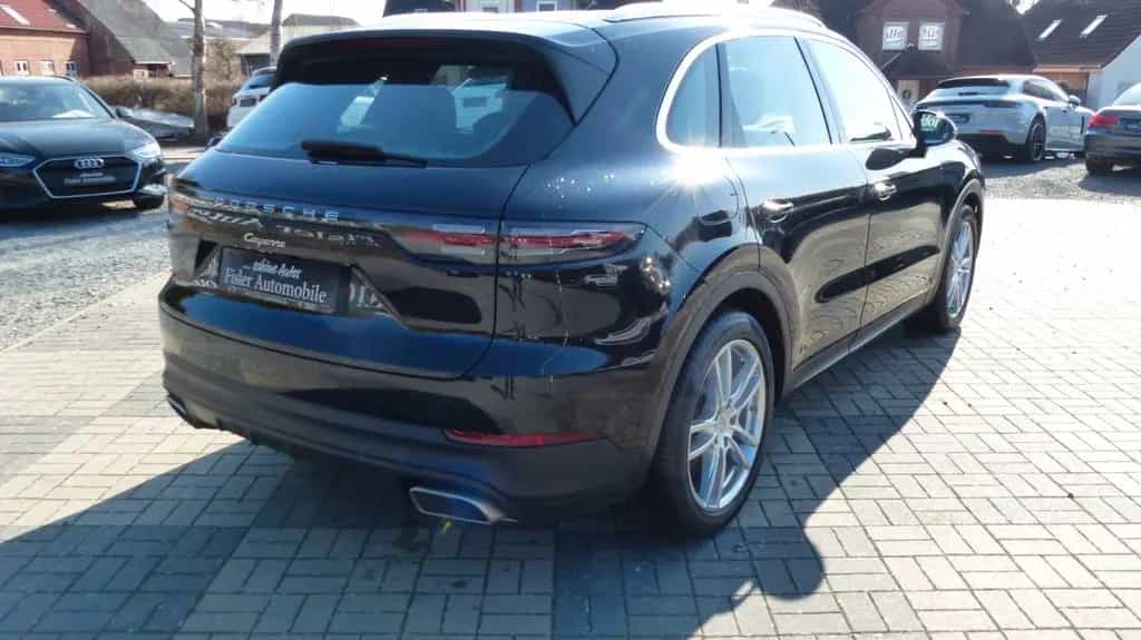 Porsche Cayenne el.AHk Luftfederung Standhzg 20Zoll 05/2019-photo-4