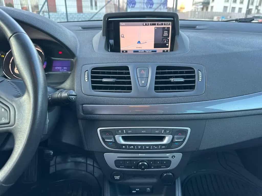 Renault Megane Lim. 5-trg/Limited/Klima/Navi/SHZ/PDC/ 08/2015-photo-15