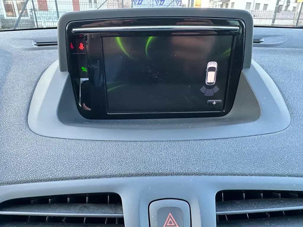 Renault Megane Lim. 5-trg/Limited/Klima/Navi/SHZ/PDC/ 08/2015-photo-17