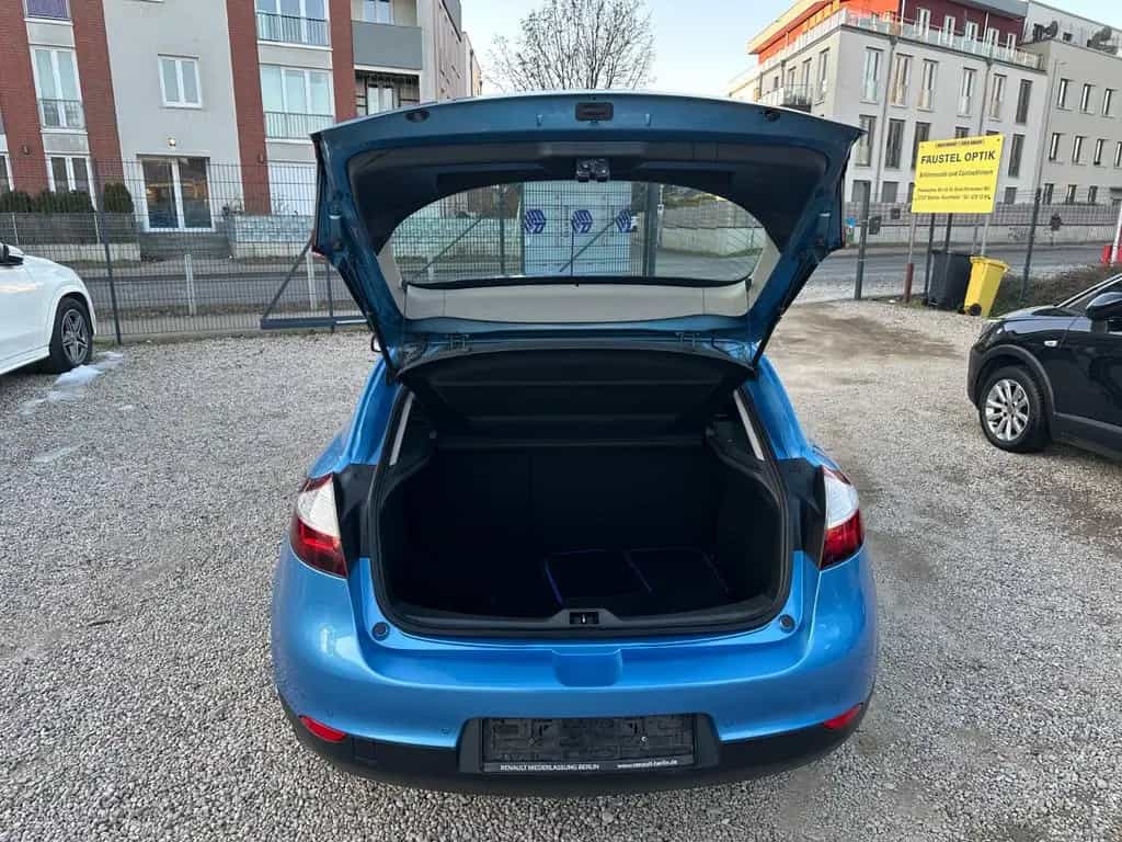 Renault Megane Lim. 5-trg/Limited/Klima/Navi/SHZ/PDC/ 08/2015-photo-22