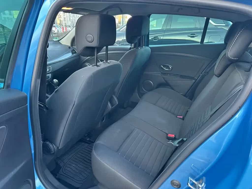 Renault Megane Lim. 5-trg/Limited/Klima/Navi/SHZ/PDC/ 08/2015-photo-9
