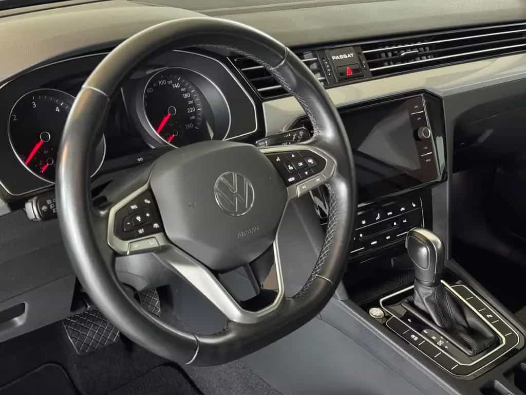 Volkswagen Passat Variant 2.0 TDI Business Matrix/AHK/Kam 08/2022-photo-13