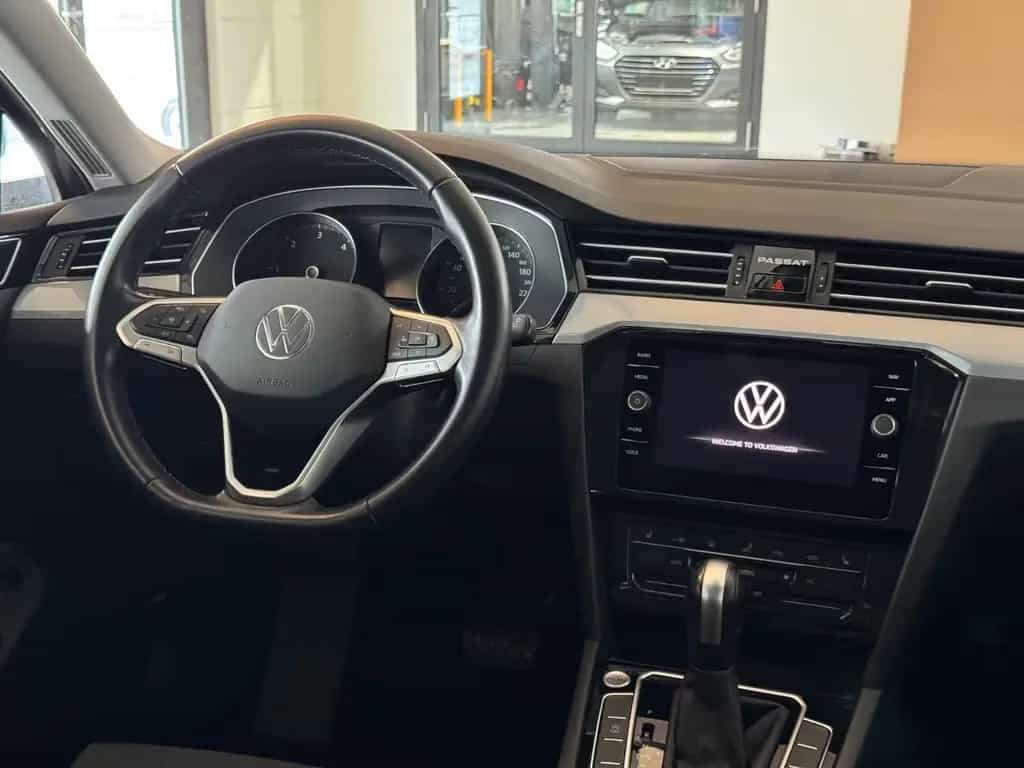 Volkswagen Passat Variant 2.0 TDI Business Matrix/AHK/Kam 08/2022-photo-15