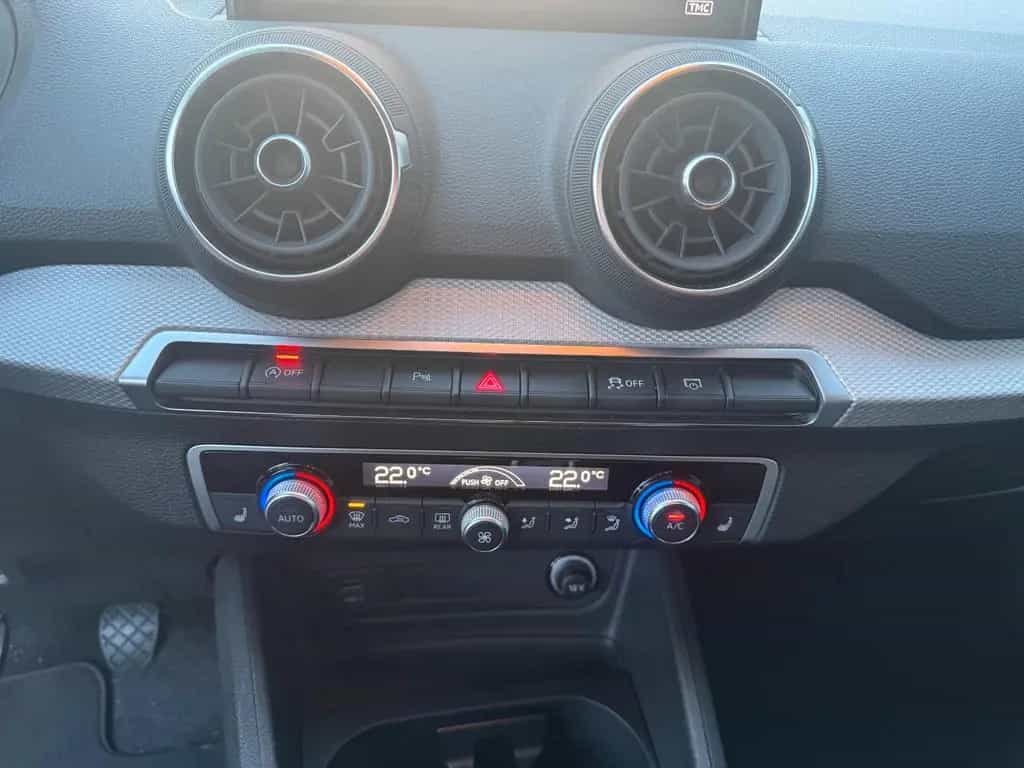 Audi Q2 35 TFSI advanced Alu Klima Navi PDC SHZ 07/2021-photo-18