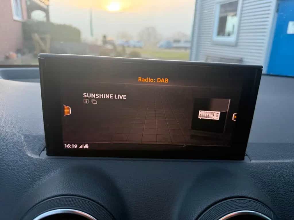 Audi Q2 35 TFSI advanced Alu Klima Navi PDC SHZ 07/2021-photo-21