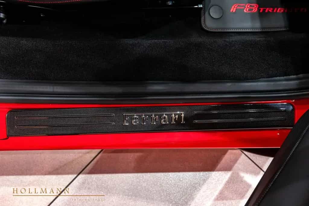 Ferrari F8 Tributo + CARBON + LIFTING + SPORT EXHAUST + 12/2021-photo-10