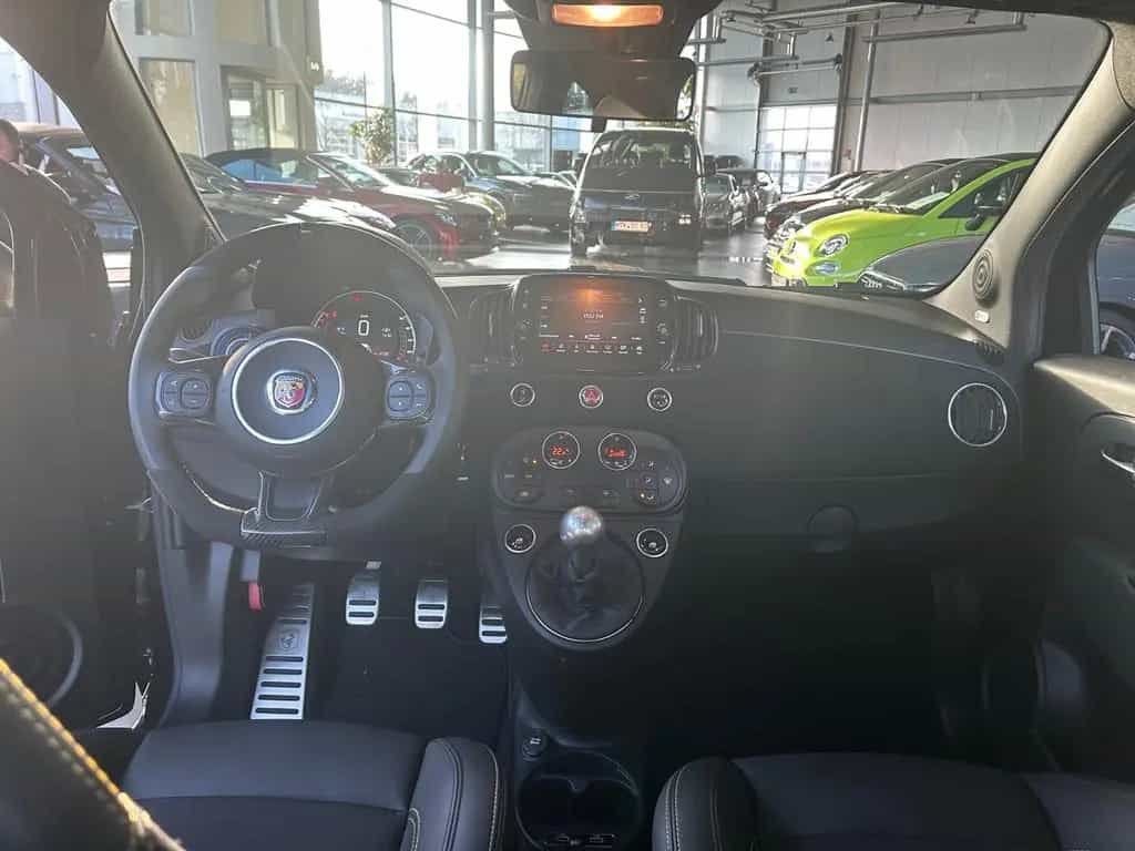 Abarth 695 75 Anniversario 1.4 T-Jet BEATS 05/2024-photo-11