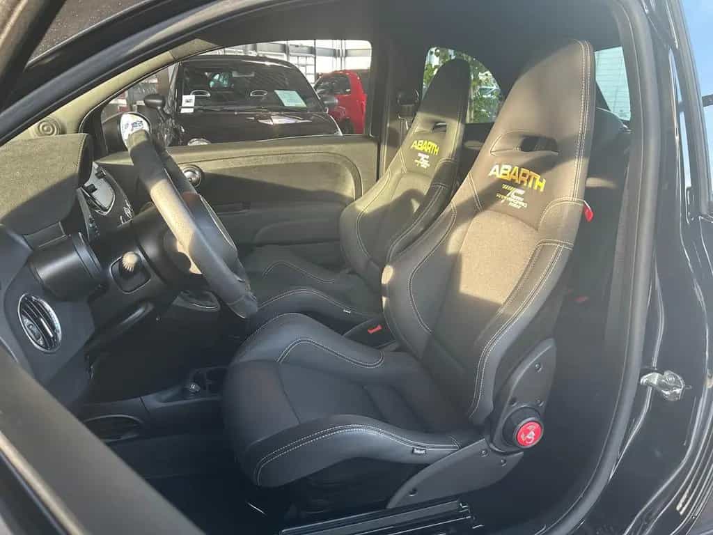 Abarth 695 75 Anniversario 1.4 T-Jet BEATS 05/2024-photo-8