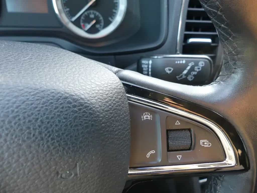 Skoda Karoq Ambition Sitzheizung*Navi*PDC*ab 199€ 02/2018-photo-12