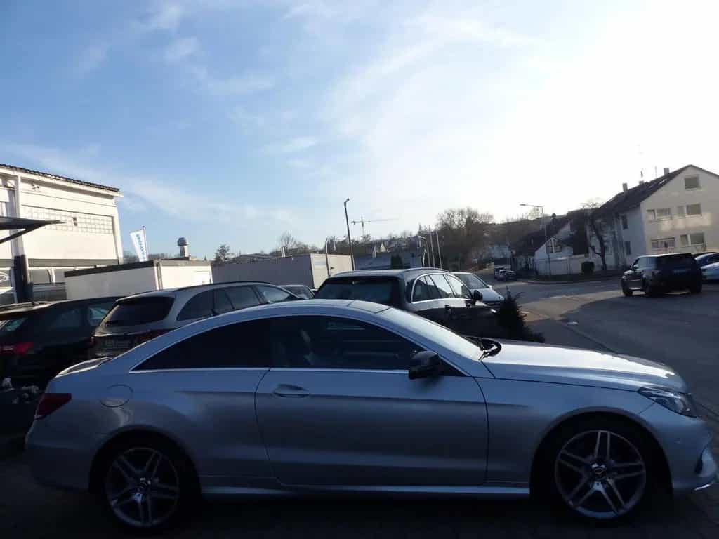 Mercedes-Benz E-Class 200 E Coupe Automatik*LEDER*PANO*AMG PAKET*LED 10/2016-photo-9