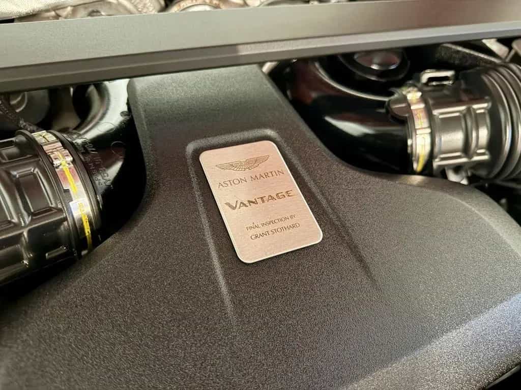 Aston Martin V8 Vantage 4.0 / 7-Speed Manual / 510 PK / Keram 09/2019-photo-20