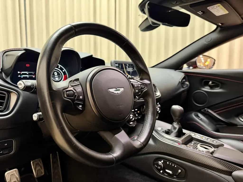 Aston Martin V8 Vantage 4.0 / 7-Speed Manual / 510 PK / Keram 09/2019-photo-44