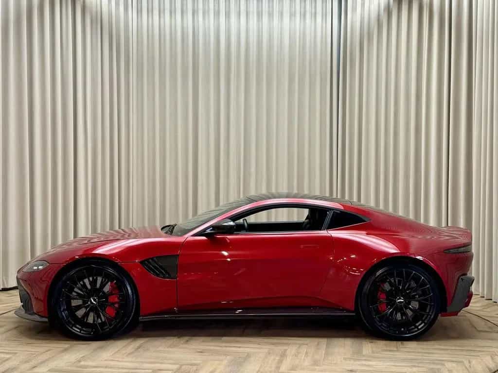 Aston Martin V8 Vantage 4.0 / 7-Speed Manual / 510 PK / Keram 09/2019-photo-6