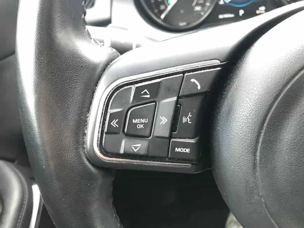 Jaguar E-Pace D180 AWD SE *LED*360°*Leder*Meridian*SHZ* 06/2018-photo-24