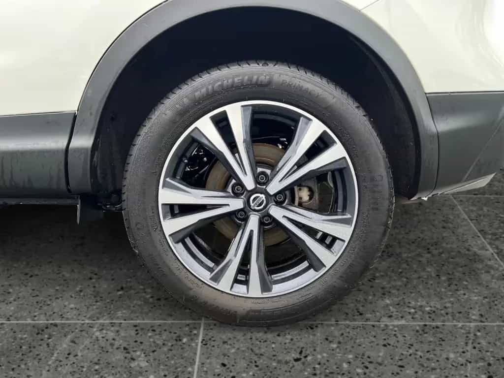 Nissan Qashqai 1.3 DIG-T Zama Panoramadach Kamera 06/2021-photo-16