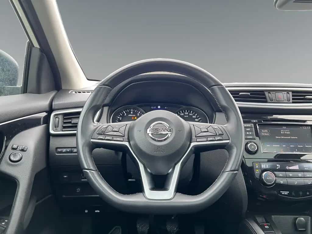 Nissan Qashqai 1.3 DIG-T Zama Panoramadach Kamera 06/2021-photo-2