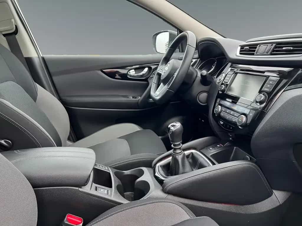 Nissan Qashqai 1.3 DIG-T Zama Panoramadach Kamera 06/2021-photo-5