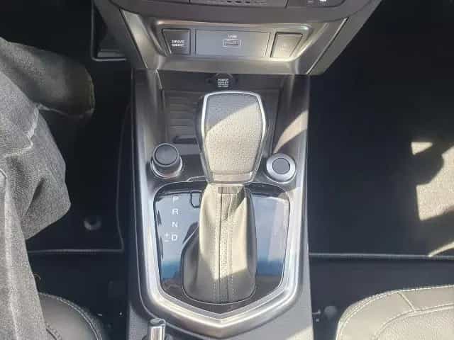 Ssangyong Tivoli Grand 1.5 A/T Blackline 12/2024-photo-15