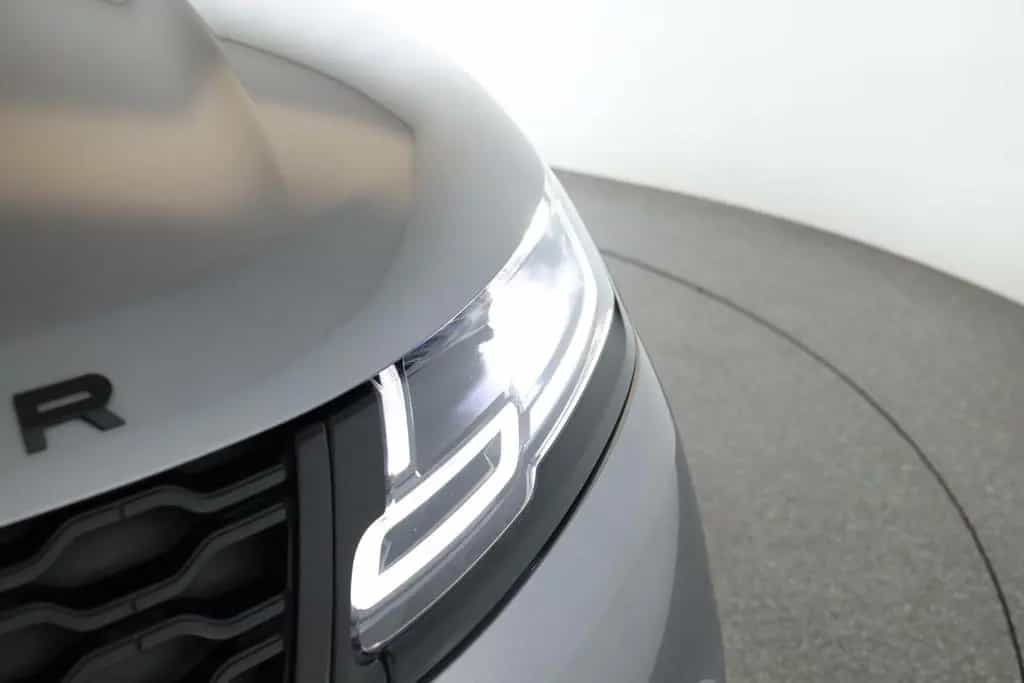 Land Rover Range Rover Rover Velar D300 AWD R-Dynamic SE Pano 22" 10/2023-photo-21