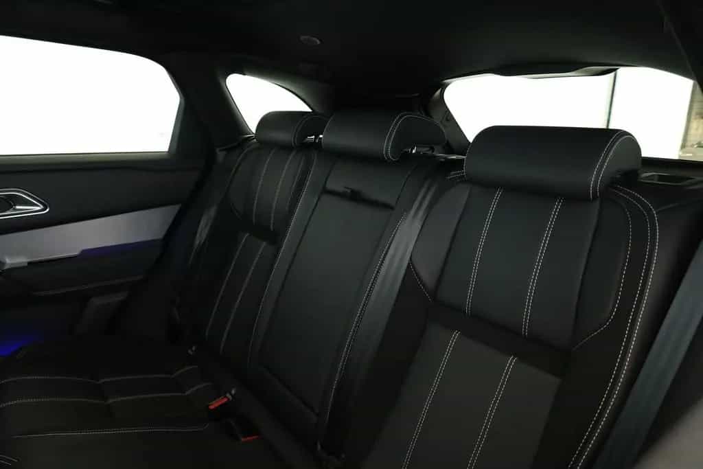 Land Rover Range Rover Rover Velar D300 AWD R-Dynamic SE Pano 22" 10/2023-photo-9