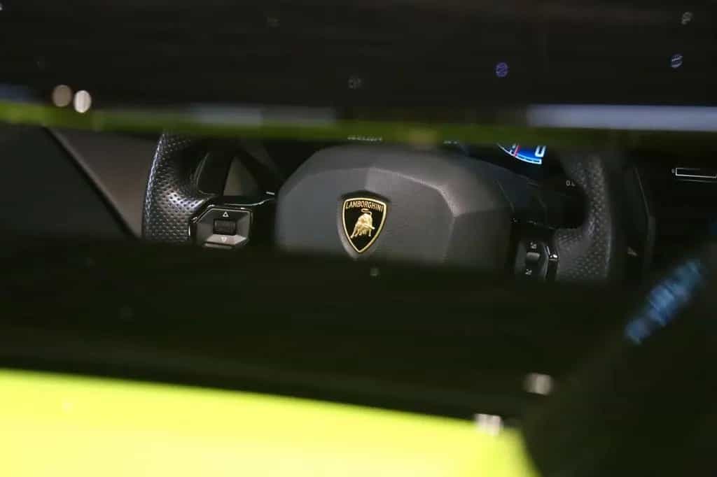 Lamborghini Aventador S Roadster - Carbon - Style Pack 04/2018-photo-11