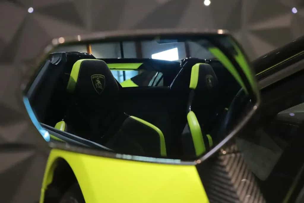 Lamborghini Aventador S Roadster - Carbon - Style Pack 04/2018-photo-17
