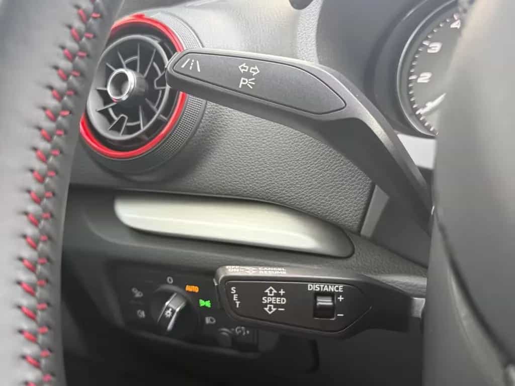 Audi S3 Sportback quattro *2.Hd*LED*ACC*RFK*Sportsitz 12/2019-photo-24
